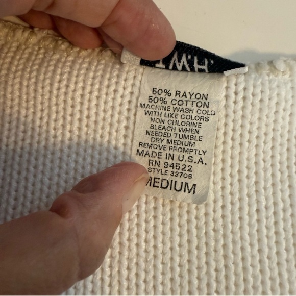 TWH Winter White Tan V Neck Long Sleeve Knit Pullover Sweater Top Size Medium - Picture 7 of 9